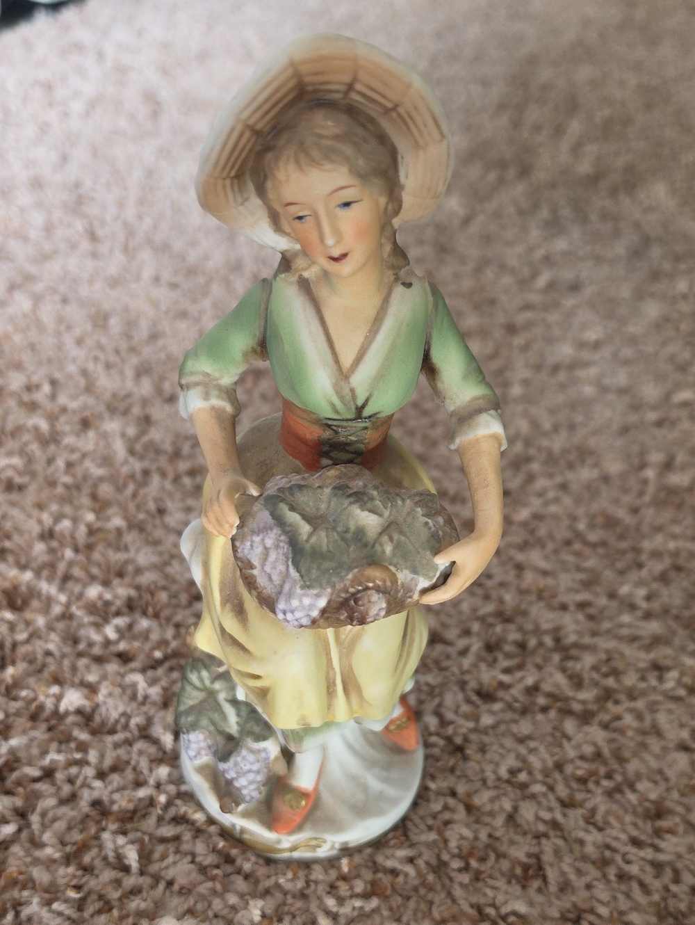 Porcelain Peasant Women Figurine